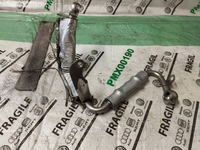 bontott AUDI A5 Vízcső