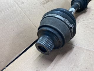 bontott AUDI A5 Bal Féltengely