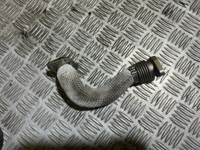 bontott AUDI A5 EGR Hűtő Cső