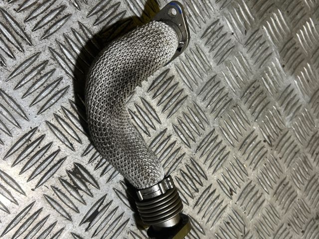 bontott AUDI A5 EGR Hűtő Cső