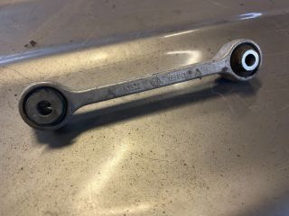 bontott AUDI A5 Első Stabilizátor Pálca