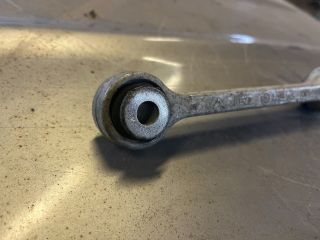 bontott AUDI A5 Első Stabilizátor Pálca