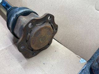 bontott AUDI A5 Jobb Féltengely