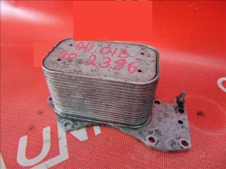 bontott AUDI A5 Olajhűtő