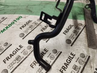 bontott AUDI A5 Vízcső