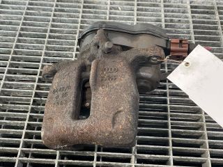 bontott AUDI A5 Bal hátsó Féknyereg Munkahengerrel