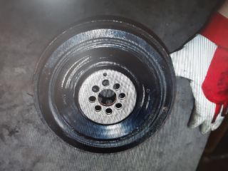 bontott AUDI A5 Főtengely Szíjtárcsa