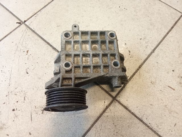 bontott AUDI A5 Generátor Tartó Bak