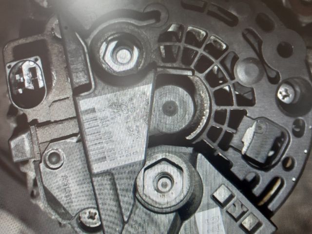 bontott AUDI A5 Generátor