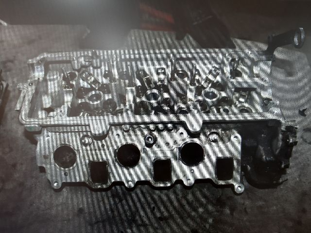 bontott AUDI A5 Hengerfej