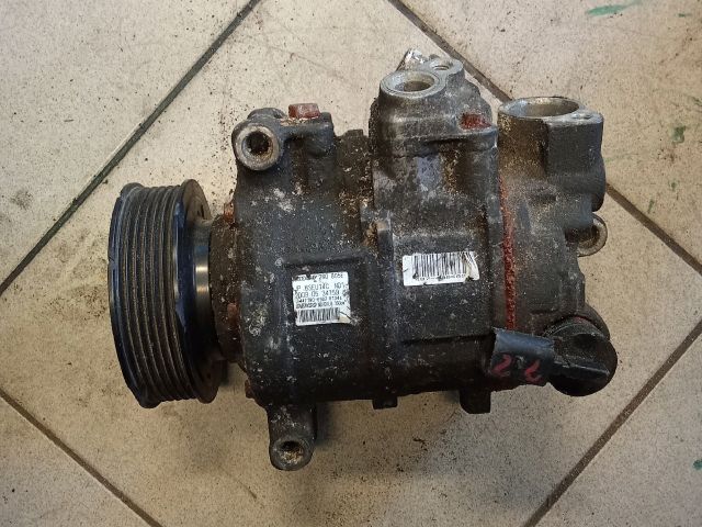 bontott AUDI A5 Klímakompresszor