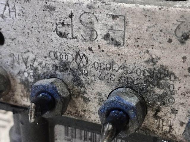 bontott AUDI A5 ABS Kocka