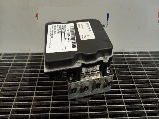 bontott AUDI A5 ABS Kocka