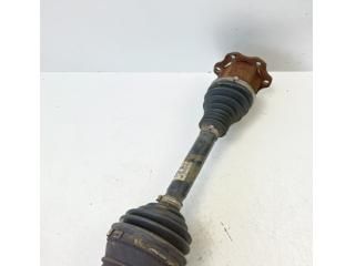 bontott AUDI A5 Bal Féltengely