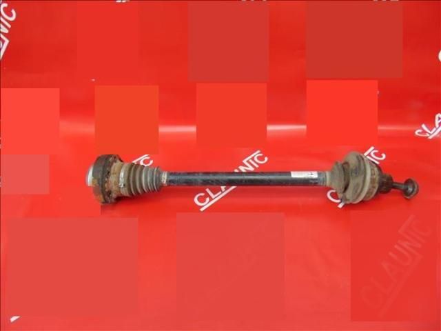 bontott AUDI A5 Bal hátsó Féltengely