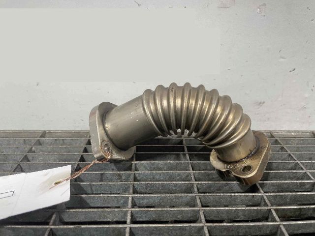 bontott AUDI A5 EGR Hűtő Cső