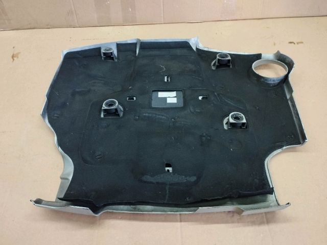 bontott AUDI A5 Felső Motorburkolat