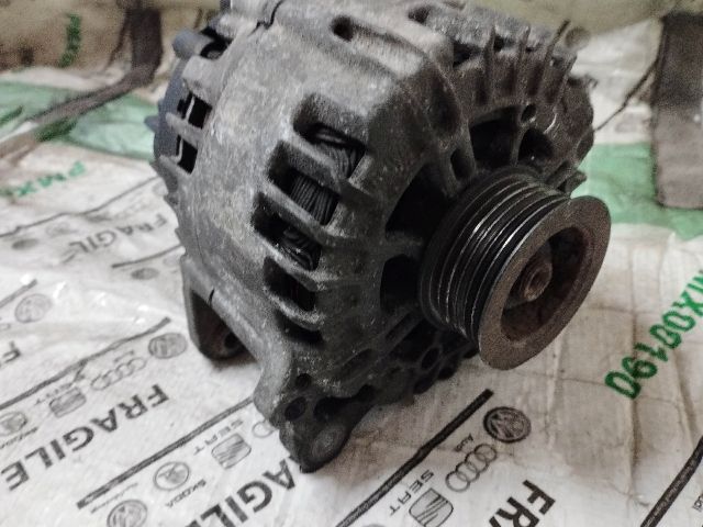 bontott AUDI A5 Generátor