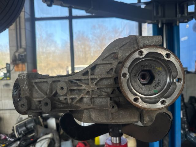 bontott AUDI A5 Hátsó Differenciálmű