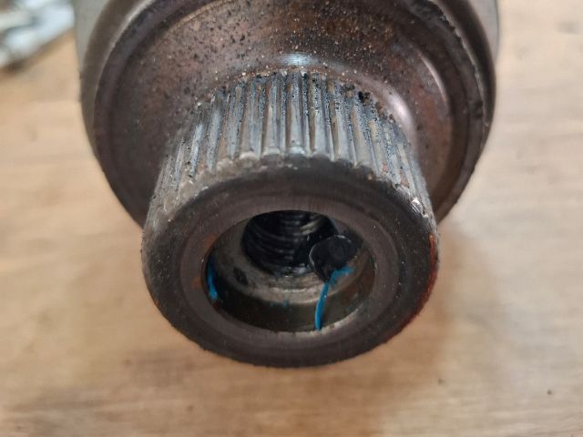 bontott AUDI A5 Jobb Féltengely