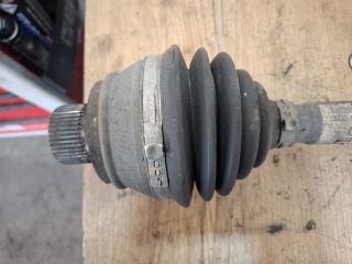 bontott AUDI A5 Jobb Féltengely