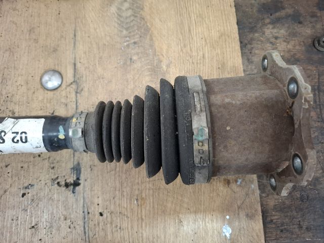 bontott AUDI A5 Jobb Féltengely