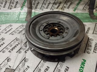 bontott AUDI A5 Kettős tömegű Lendkerék