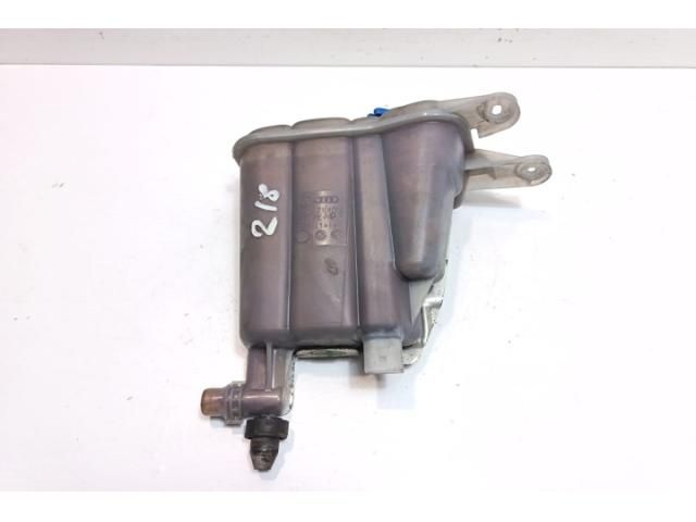 bontott AUDI A5 Kiegyenlítő Tartály