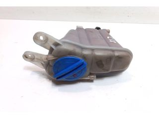 bontott AUDI A5 Kiegyenlítő Tartály