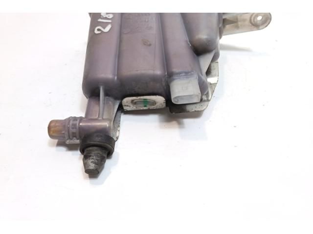 bontott AUDI A5 Kiegyenlítő Tartály