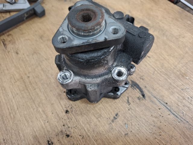 bontott AUDI A5 Kormányszervó Motor (Hidraulikus)