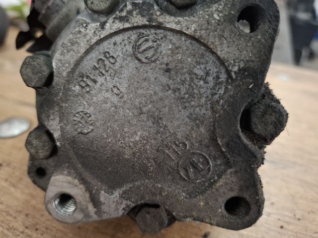 bontott AUDI A5 Kormányszervó Motor (Hidraulikus)