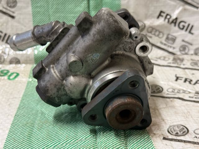 bontott AUDI A5 Kormányszervó Motor (Hidraulikus)