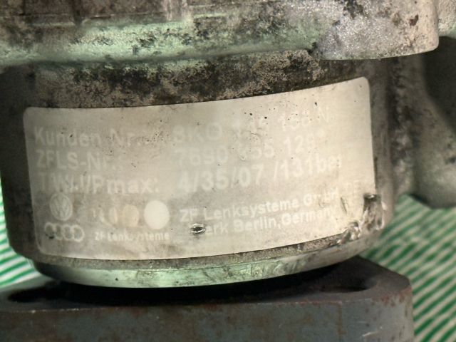 bontott AUDI A5 Kormányszervó Motor (Hidraulikus)