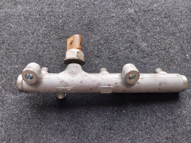 bontott AUDI A5 Közösnyomócső