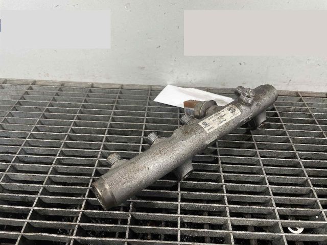 bontott AUDI A5 Közösnyomócső