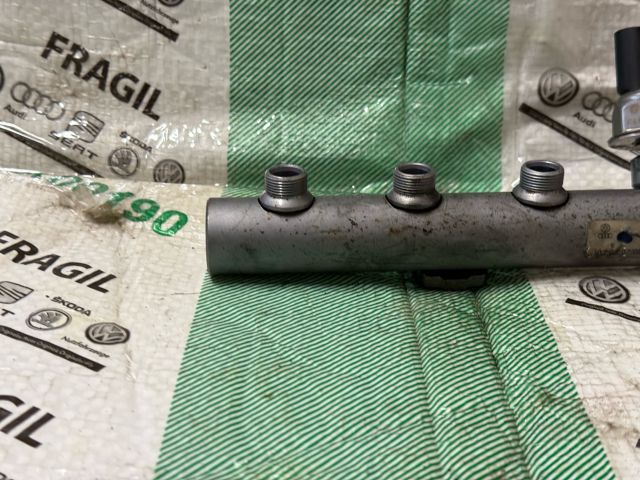 bontott AUDI A5 Közösnyomócső