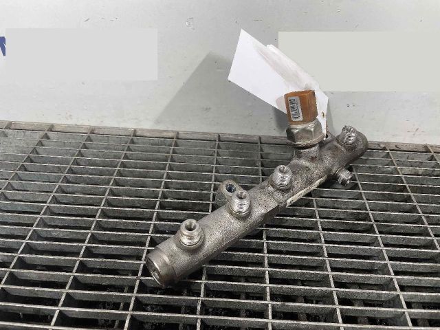 bontott AUDI A5 Közösnyomócső