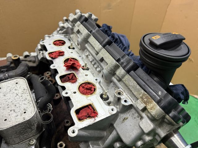 bontott AUDI A5 Motor (Fűzött blokk hengerfejjel)