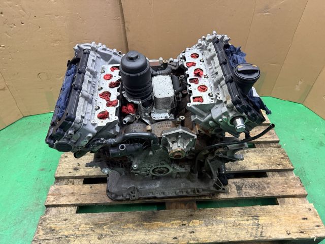 bontott AUDI A5 Motor (Fűzött blokk hengerfejjel)