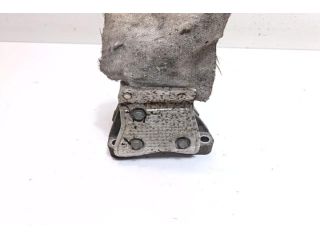 bontott AUDI A5 Motor Tartó Bak Bal