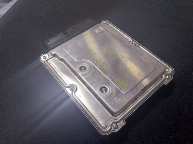 bontott AUDI A5 Motorvezérlő