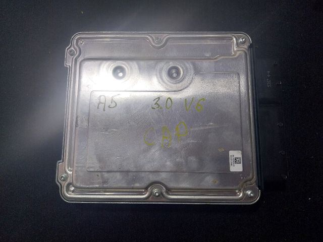 bontott AUDI A5 Motorvezérlő