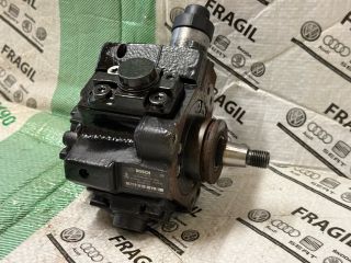 bontott AUDI A5 Nagynyomású Szivattyú