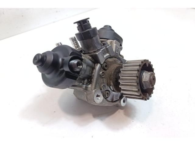bontott AUDI A5 Nagynyomású Szivattyú