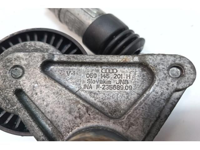 bontott AUDI A5 Szíjfeszítő Görgő