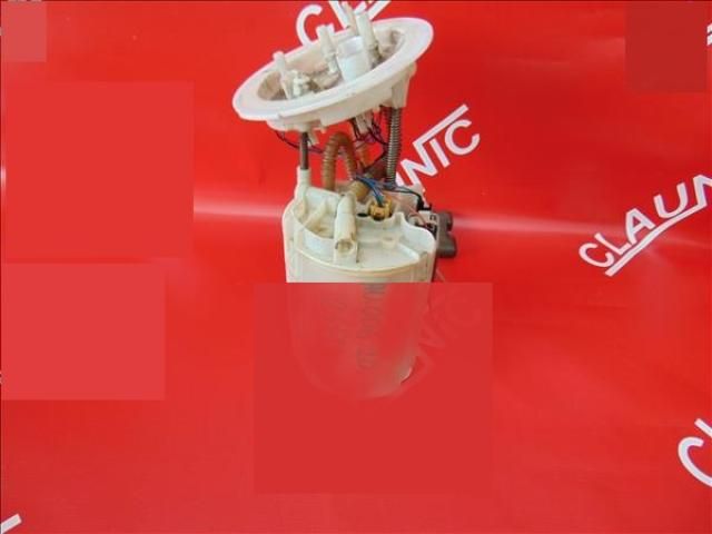 bontott AUDI A5 Üzemanyag Szivattyú