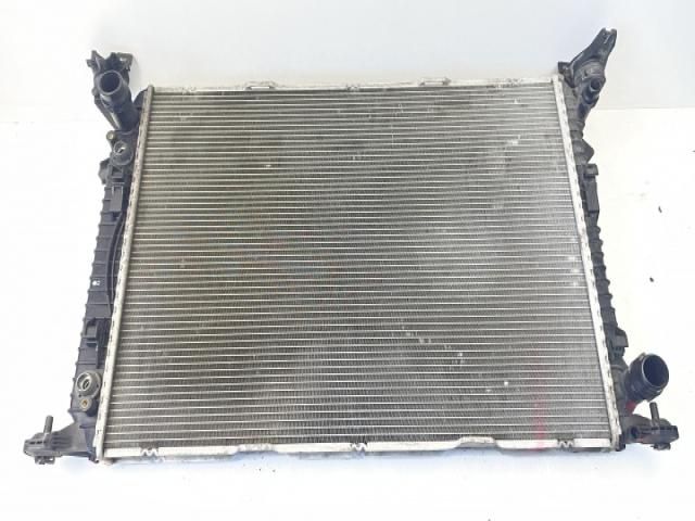 bontott AUDI A5 Vízhűtő Radiátor (Nem klímás)