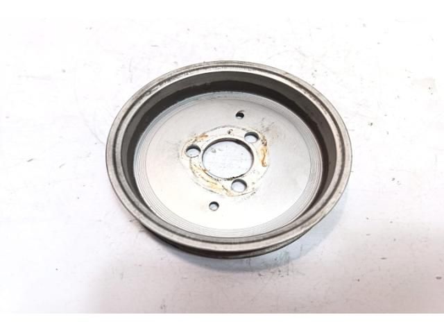 bontott AUDI A5 Vízpumpa Szíjtárcsa