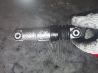 bontott AUDI A5 Szíjfeszítő Görgő